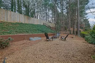 1543 Laurel Park Circle NE, Atlanta, GA 30329 - Photo 32