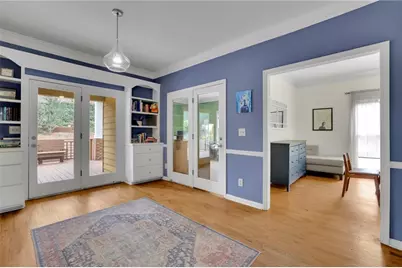 1543 Laurel Park Circle NE, Atlanta, GA 30329 - Photo 16