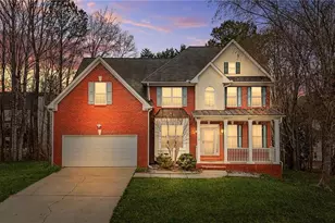 130 Brookridge Ct, Fayetteville, GA 30215 - Photo 2