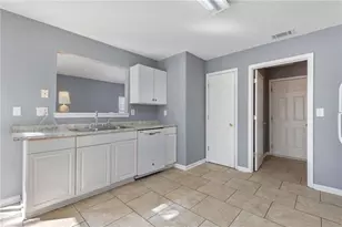 6582 Browns Mill Ferry Dr, Stonecrest, GA 30038 - Photo 14