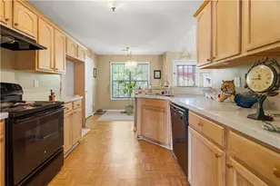 1002 Garrison Ct, Jonesboro, GA 30238 - Photo 2