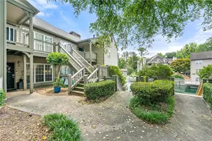 610 Mill Pond Dr, Smyrna, GA 30082 - Photo 4