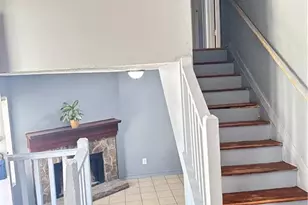 4728 Garden Hills Dr, Stone Mountain, GA 30083 - Photo 6