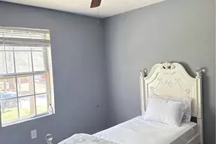 4728 Garden Hills Dr, Stone Mountain, GA 30083 - Photo 14