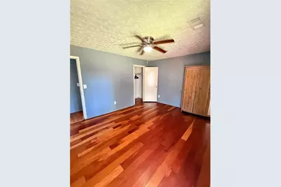 4728 Garden Hills Drive, Stone Mountain, GA 30083 - Photo 16