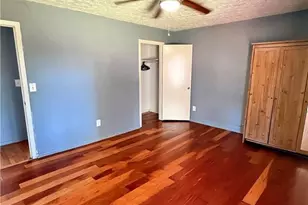 4728 Garden Hills Dr, Stone Mountain, GA 30083 - Photo 16