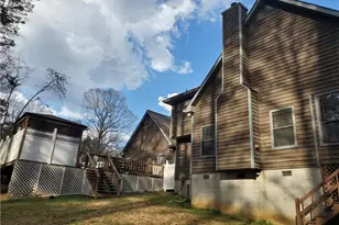 240 Oak Leaf Dr, Stockbridge, GA 30281 - Photo 2