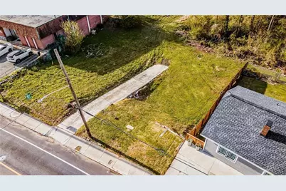 1087 M L King Jr Drive SW, Atlanta, GA 30314 - Photo 10