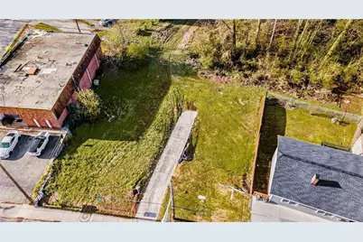 1087 M L King Jr Drive SW, Atlanta, GA 30314 - Photo 8