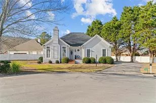 1908 Fairfield Dr, Dalton, GA 30720 - Photo 1