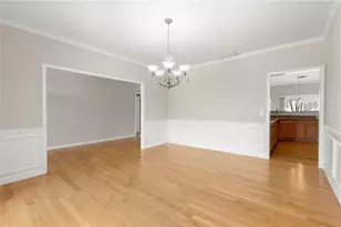 305 Hollybush Ct, Ball Ground, GA 30107 - Photo 8