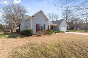 305 Hollybush Ct, Ball Ground, GA 30107 - Photo 38