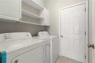 305 Hollybush Ct, Ball Ground, GA 30107 - Photo 20