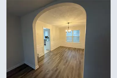 620 Manor Glen Drive, Suwanee, GA 30024 - Photo 4