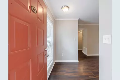 8740 Roswell Road #6A, Atlanta, GA 30350 - Photo 4