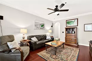 3777 Peachtree Road NE, Brookhaven, GA 30319 - Photo 2