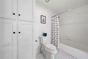 2105 Lake Grove Ln, Alpharetta, GA 30004 - Photo 32