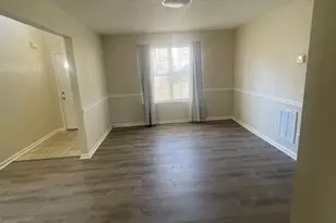 6469 Brenda Ann Dr, Lithonia, GA 30058 - Photo 4