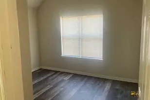 6469 Brenda Ann Dr, Lithonia, GA 30058 - Photo 14