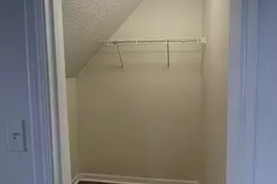 6469 Brenda Ann Dr, Lithonia, GA 30058 - Photo 16