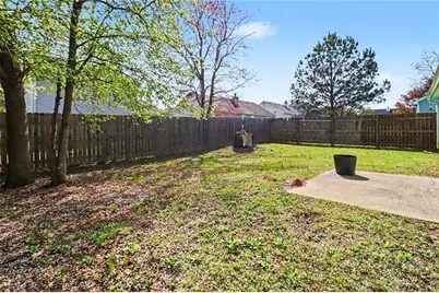 9396 Highland Ridge, Jonesboro, GA 30238 - Photo 18