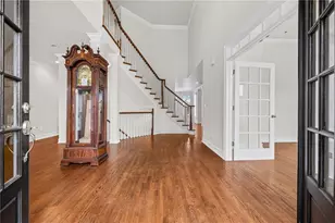 5153 Goodchild Ct, Dunwoody, GA 30338 - Photo 8