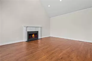 5153 Goodchild Ct, Dunwoody, GA 30338 - Photo 14