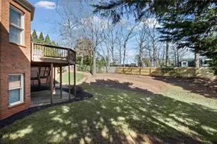 5153 Goodchild Ct, Dunwoody, GA 30338 - Photo 46