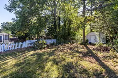 1465 Pounds Road SW, Lilburn, GA 30047 - Photo 30