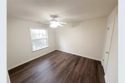 806 Brighton Point, Atlanta, GA 30328 - Photo 14