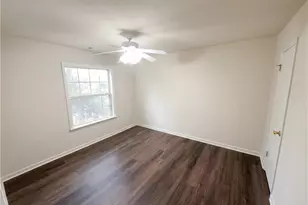 806 Brighton Point, Atlanta, GA 30328 - Photo 14