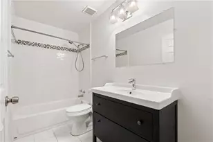 606 Cypress Pointe St, Alpharetta, GA 30022 - Photo 4