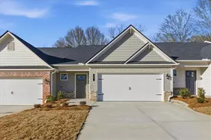 38 Silver Leaf Ln, Dawsonville, GA 30534 - Photo 1