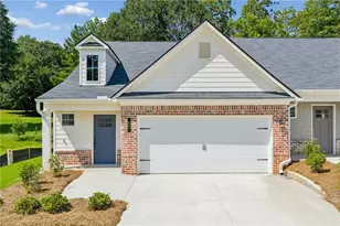 42 Silver Leaf Ln, Dawsonville, GA 30534 - Photo 2