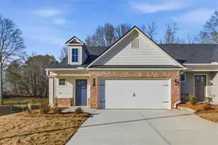 42 Silver Leaf Ln, Dawsonville, GA 30534 - Photo 1