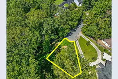 1034 Redwood Court, Norcross, GA 30093 - Photo 4