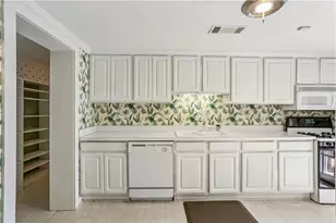 5622 Williamsburg, Norcross, GA 30093 - Photo 32