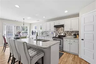 1986 Township Dr, Winder, GA 30680 - Photo 4