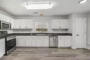 301 Silver Spring St, Dallas, GA 30157 - Photo 14