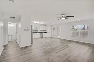 301 Silver Spring St, Dallas, GA 30157 - Photo 10