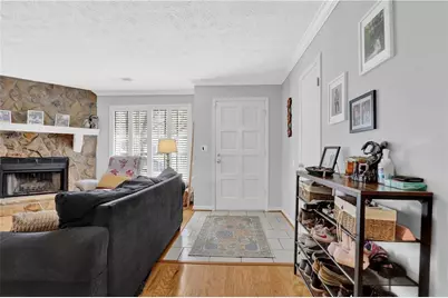 635 Oxford Hall Drive, Lawrenceville, GA 30044 - Photo 2