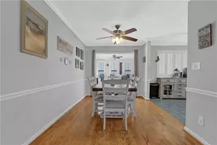 635 Oxford Hall Dr, Lawrenceville, GA 30044 - Photo 8