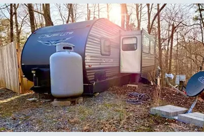 35 7th Street, Ellijay, GA 30540 - Photo 2