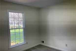 215 Brookwood Ln, Fayetteville, GA 30215 - Photo 14