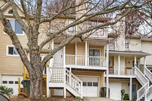 2226 Spring Walk Ct, Atlanta, GA 30341 - Photo 28