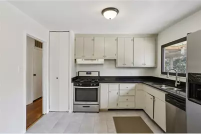 3788 Montford Drive, Atlanta, GA 30341 - Photo 4