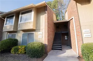 2094 Powers Ferry Trce SE, Marietta, GA 30067 - Photo 1