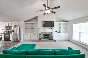 1374 Hardigree Rd, Winder, GA 30680 - Photo 4