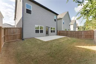 2316 Hastings Mnr Ln, Hampton, GA 30228 - Photo 2