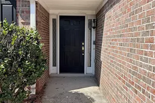 69 Morning Top Ct, Suwanee, GA 30024 - Photo 2